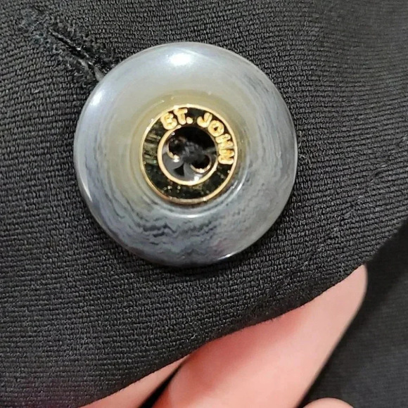 St John Sport Blazer - Picture 12 of 13